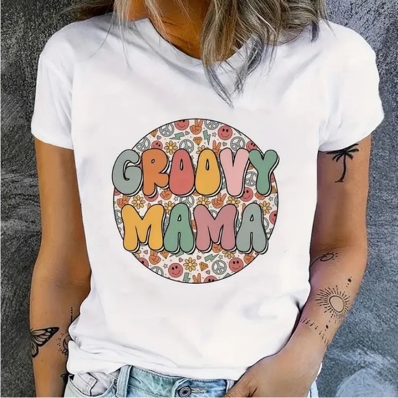 T Shirt, Woman’s, Graphic Design, Short Sleeve, Sz Large, Come with earrings - Picture 1 of 3